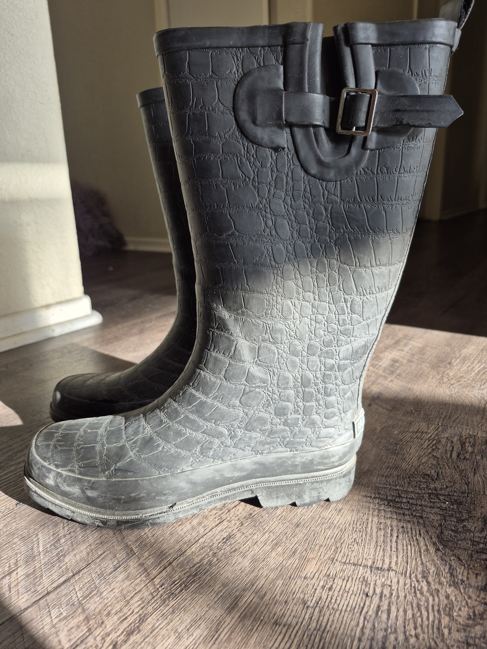 💕Rampage Textured Rain Boots with Buckle Accent💕